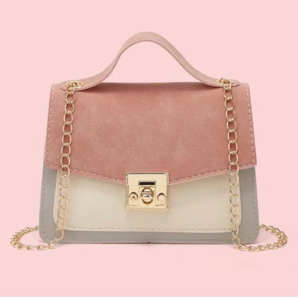CLUTCH BAG with Chain Shoulder Strap
